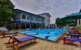 Blue Wave Hotel Отзывы